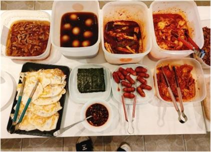 Koi Restaurant And Guest House Zory Luaran gambar