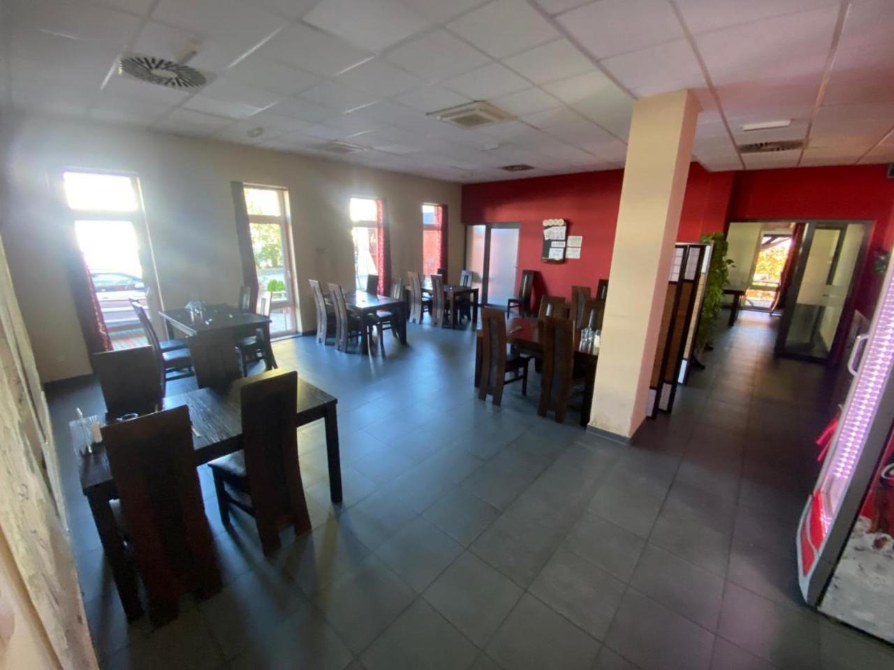 Koi Restaurant And Guest House Zory Luaran gambar
